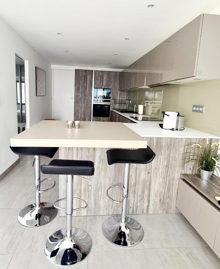 Appartement Magnifique Vue - Grande Terrasse Et Piscine *